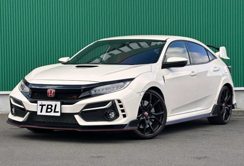 Honda-Civic-Type-R-tokiyo-bay-link-2
