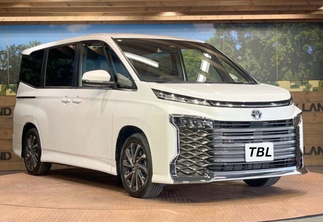 2023 Toyota Voxy