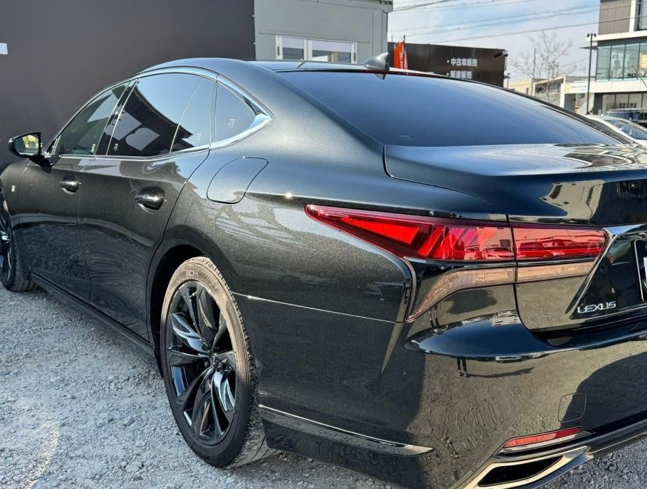 2021 Lexus LS