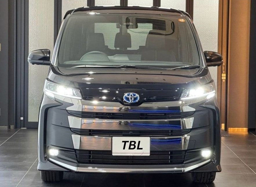2024 Toyota Voxy