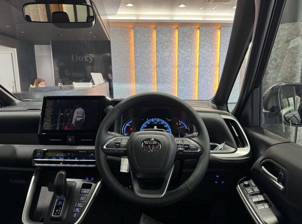 2024 Toyota Voxy