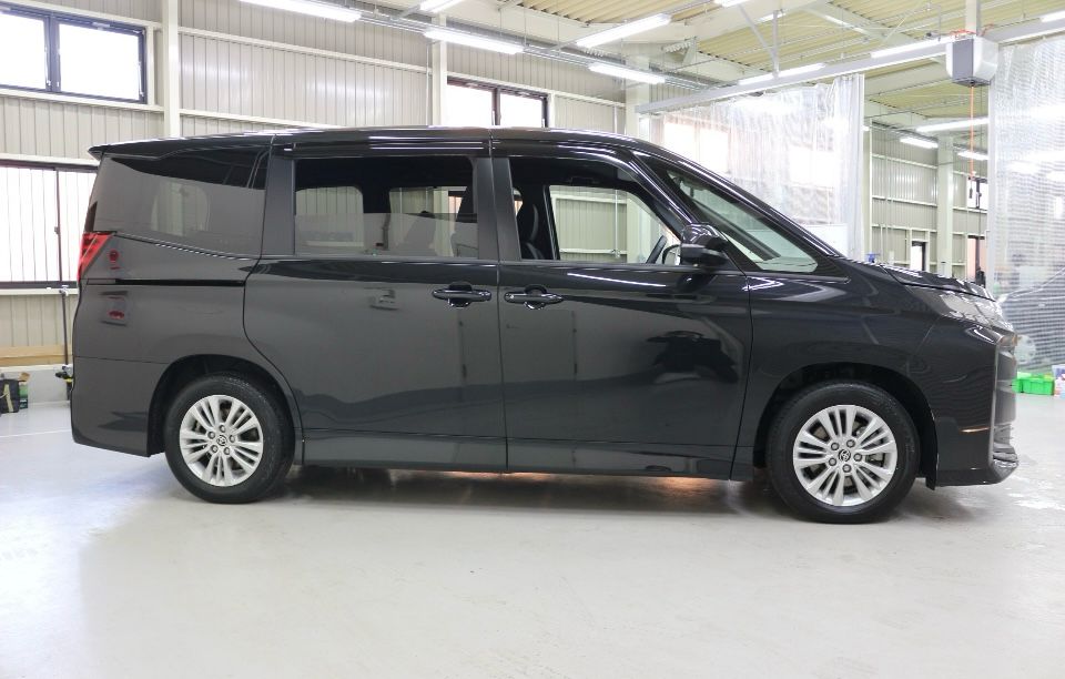 2024 Toyota Voxy