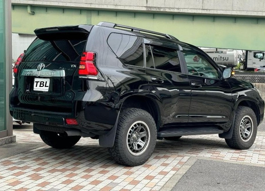 2023 Toyota Land Cruiser Prado