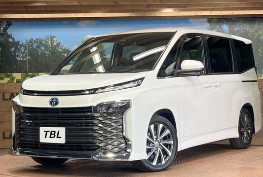 2023 Toyota Voxy