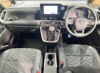 2023 Toyota Voxy